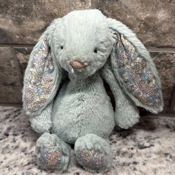 Jellycat Other - Jellycat I am Little Blossom Sage Bunny BL6SG